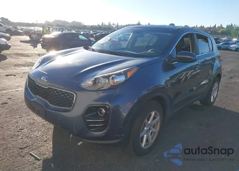 2017 Kia Sportage Lx z USA, uszkodzony, nr VIN KNDPMCAC1H7289633